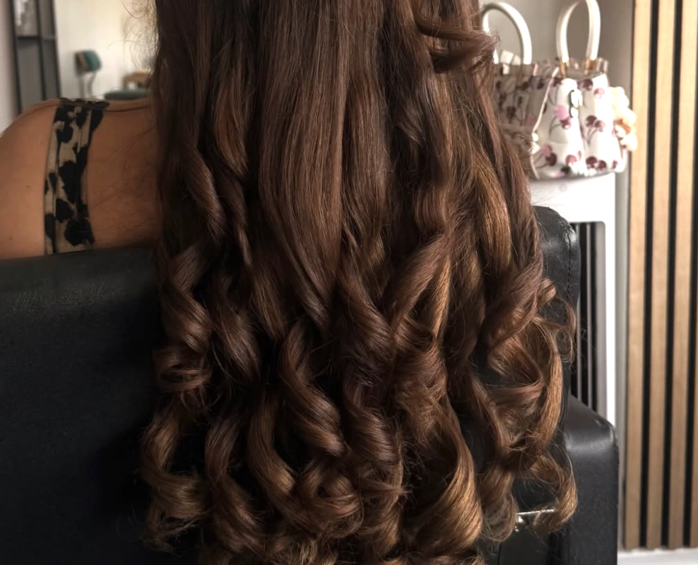 Big volume blow out with lift at the root