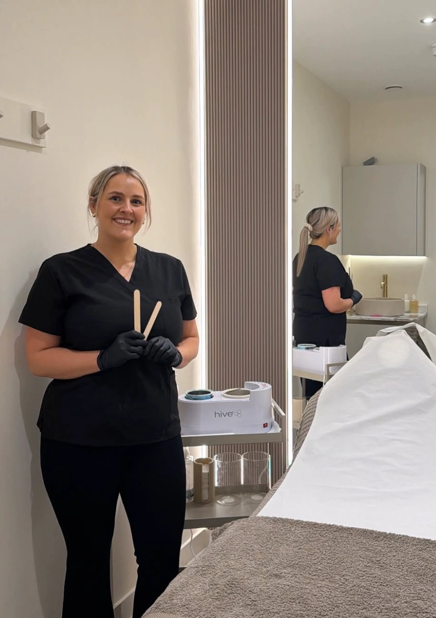 Deep tissue massage at the Erothots beauty salon