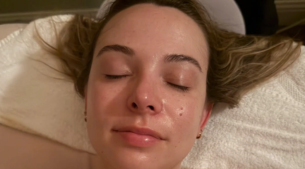 Facial and neck massage during a classic facial at Erothots